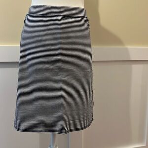 Old Navy Striped Pencil Skirt